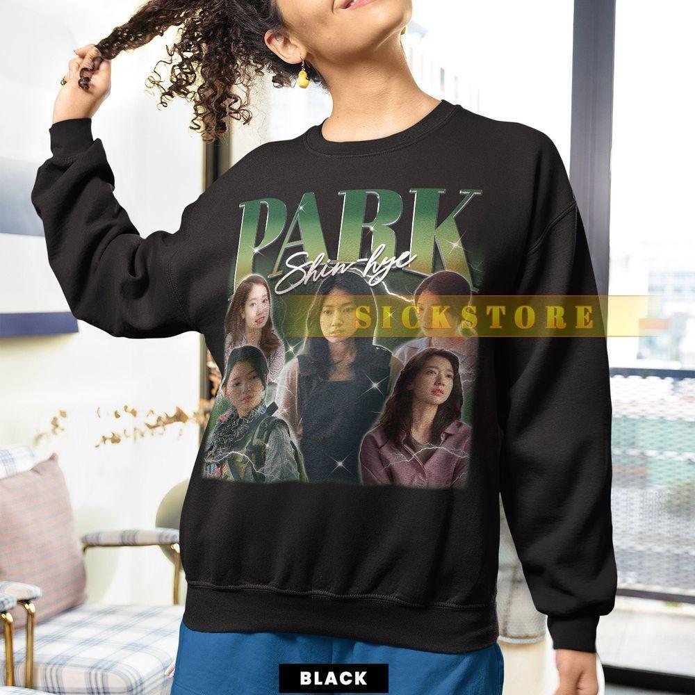Park Shinhye Vuitino Shirt
